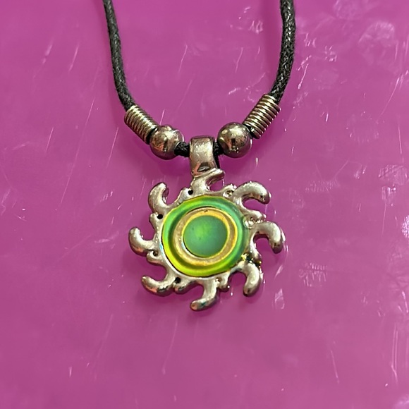 Necklace Bundle - Picture 3 of 4